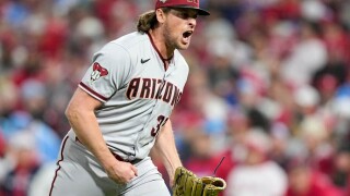 MLB playoffs: Diamondbacks top Phillies 4-2, clinch NL pennant